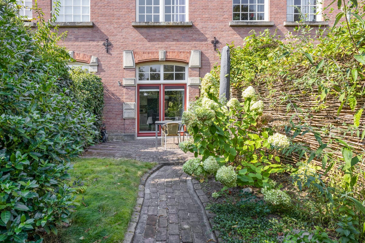 Foto 33 van Graaf Lodewijklaan 47