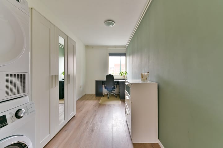 Foto 25 van Zebraspoor 455