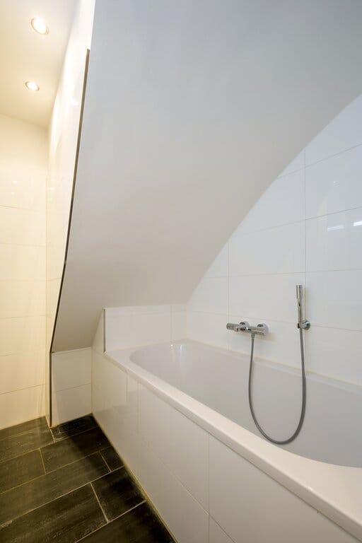 Foto 9 van Van Spilbergenstraat 120-H