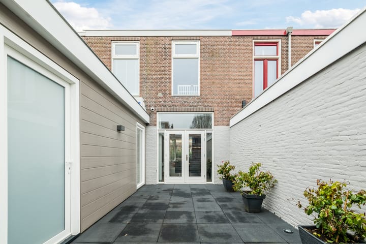 Photo 49 of Emmanuel Murandstraat 14