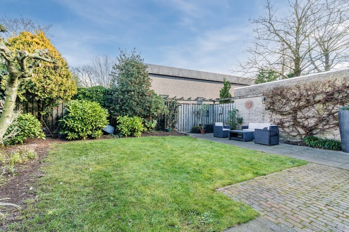 Photo 3 of Mgr Cuytenlaan 34