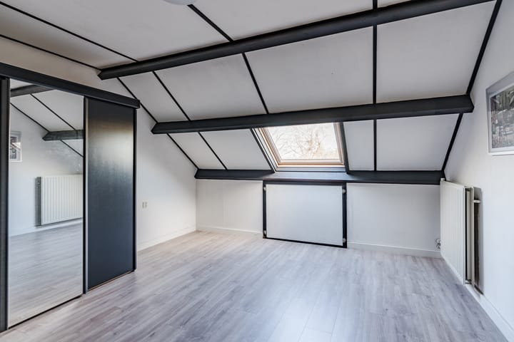 Photo 32 of Mgr Cuytenlaan 34