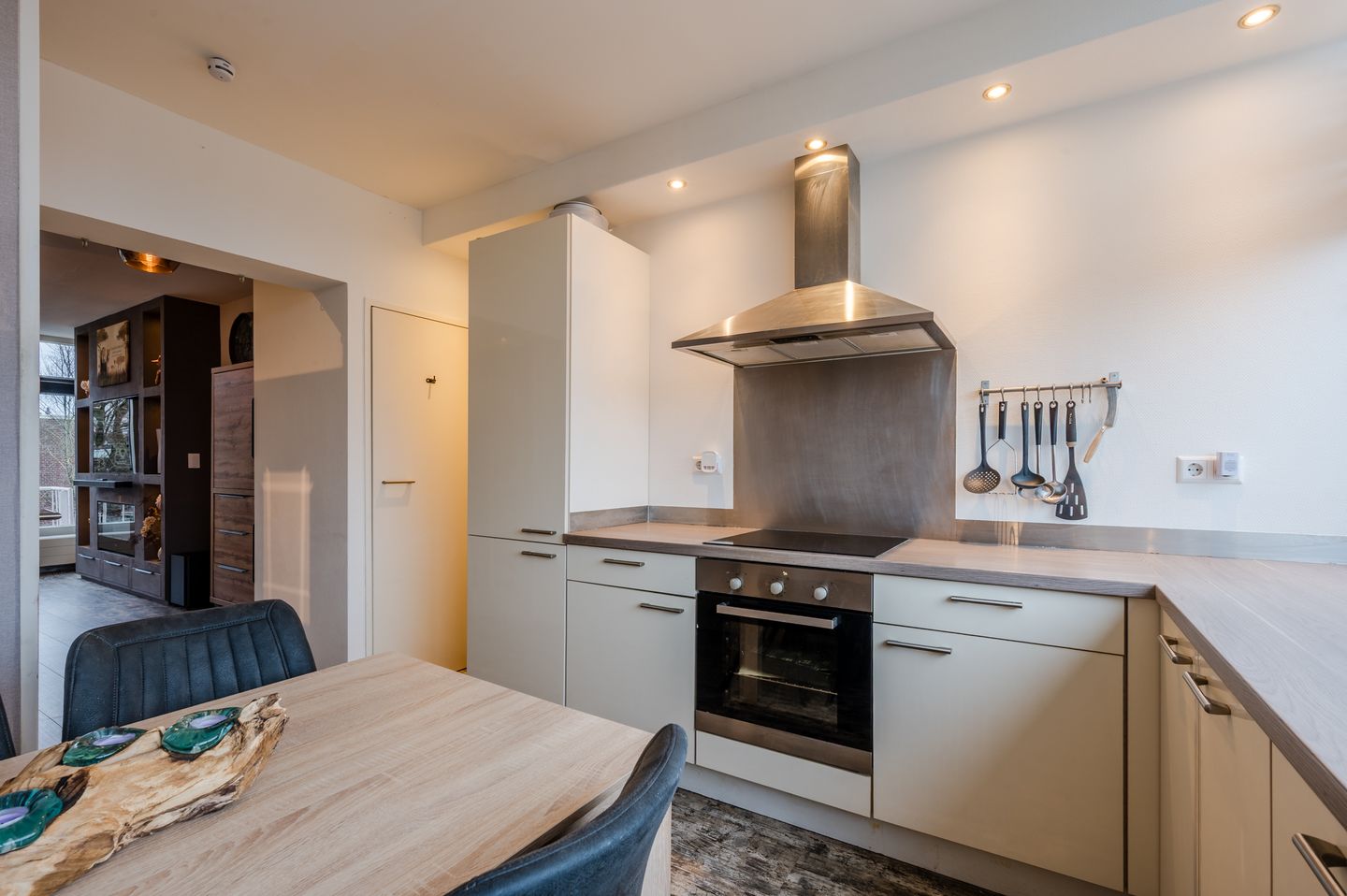 Foto 10 van van Slingelandtstraat 68