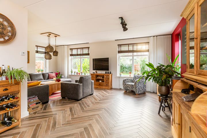 Photo 2 of Kaapweg 43