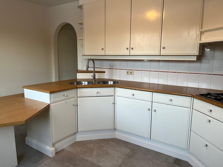 Photo 8 of Beemke 75