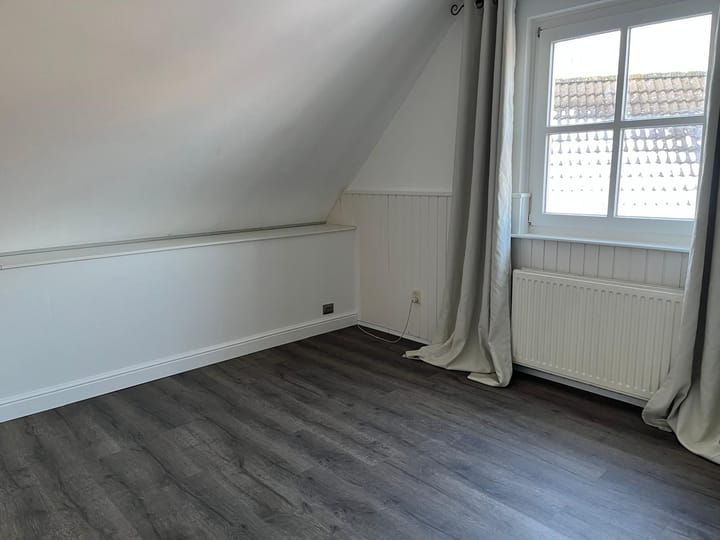 Photo 12 of Beemke 75