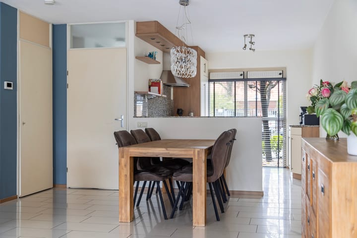 Foto 19 van P.J. Troelstraweg 125