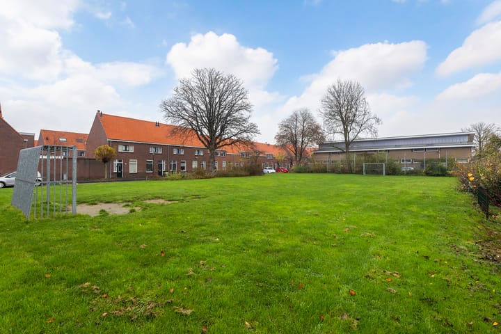 Foto 44 van P.J. Troelstraweg 125