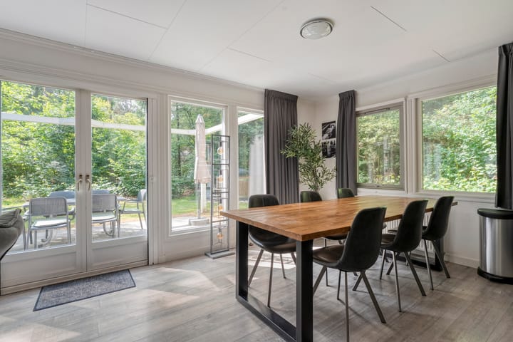 Photo 12 of Witteveen 2-N19