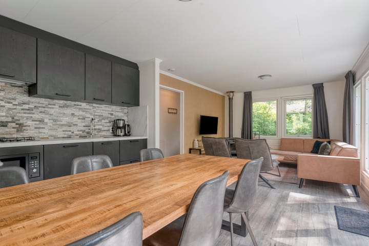 Photo 15 of Witteveen 2-N19