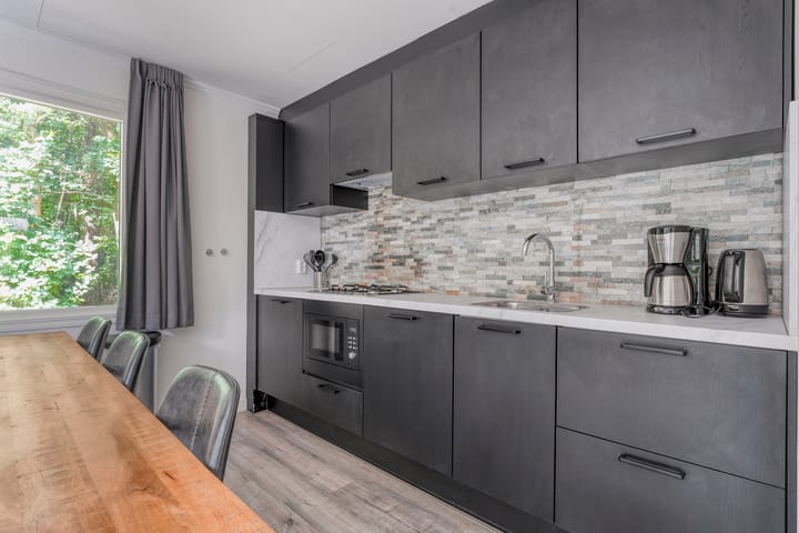 Photo 16 of Witteveen 2-N19