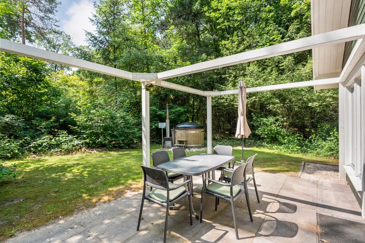 Photo 32 of Witteveen 2-N19