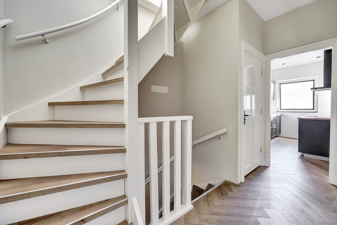 Photo 11 of Burgemeester van der Veldestraat 4