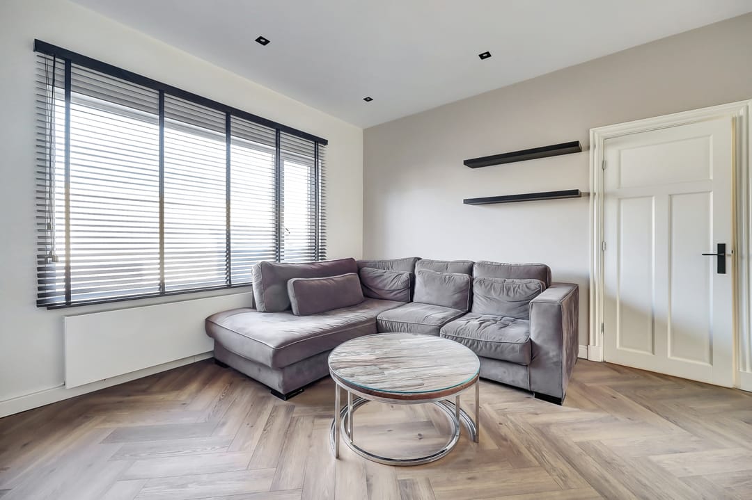 Photo 13 of Burgemeester van der Veldestraat 4