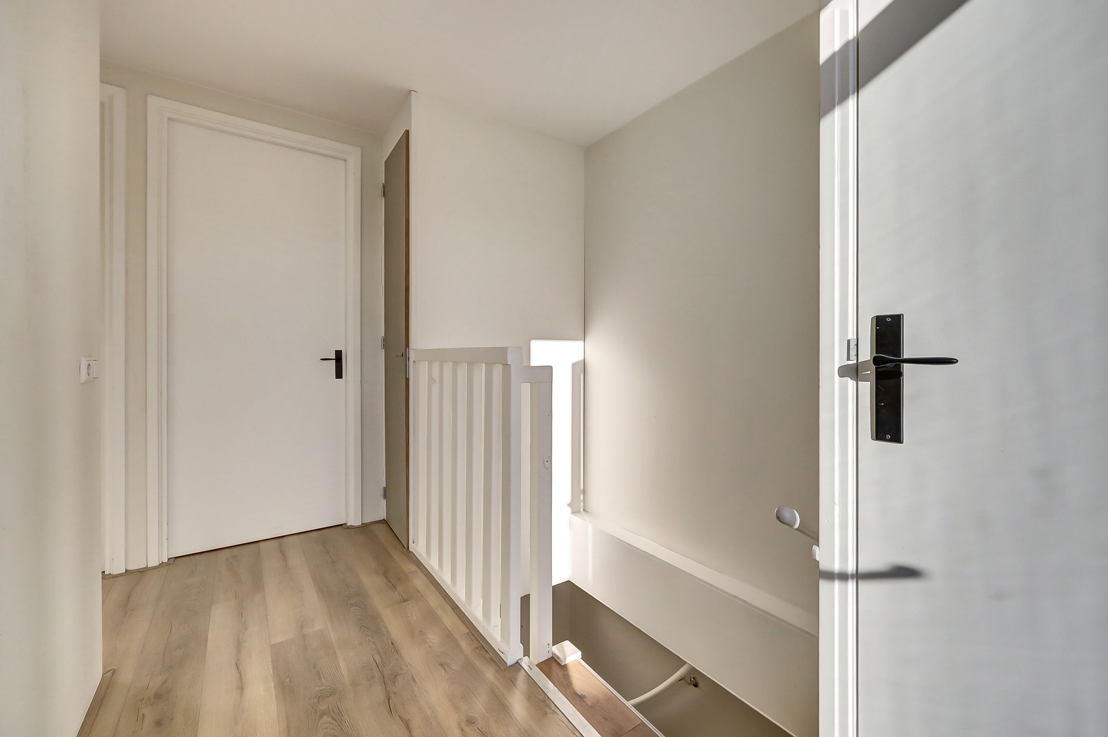 Photo 21 of Burgemeester van der Veldestraat 4