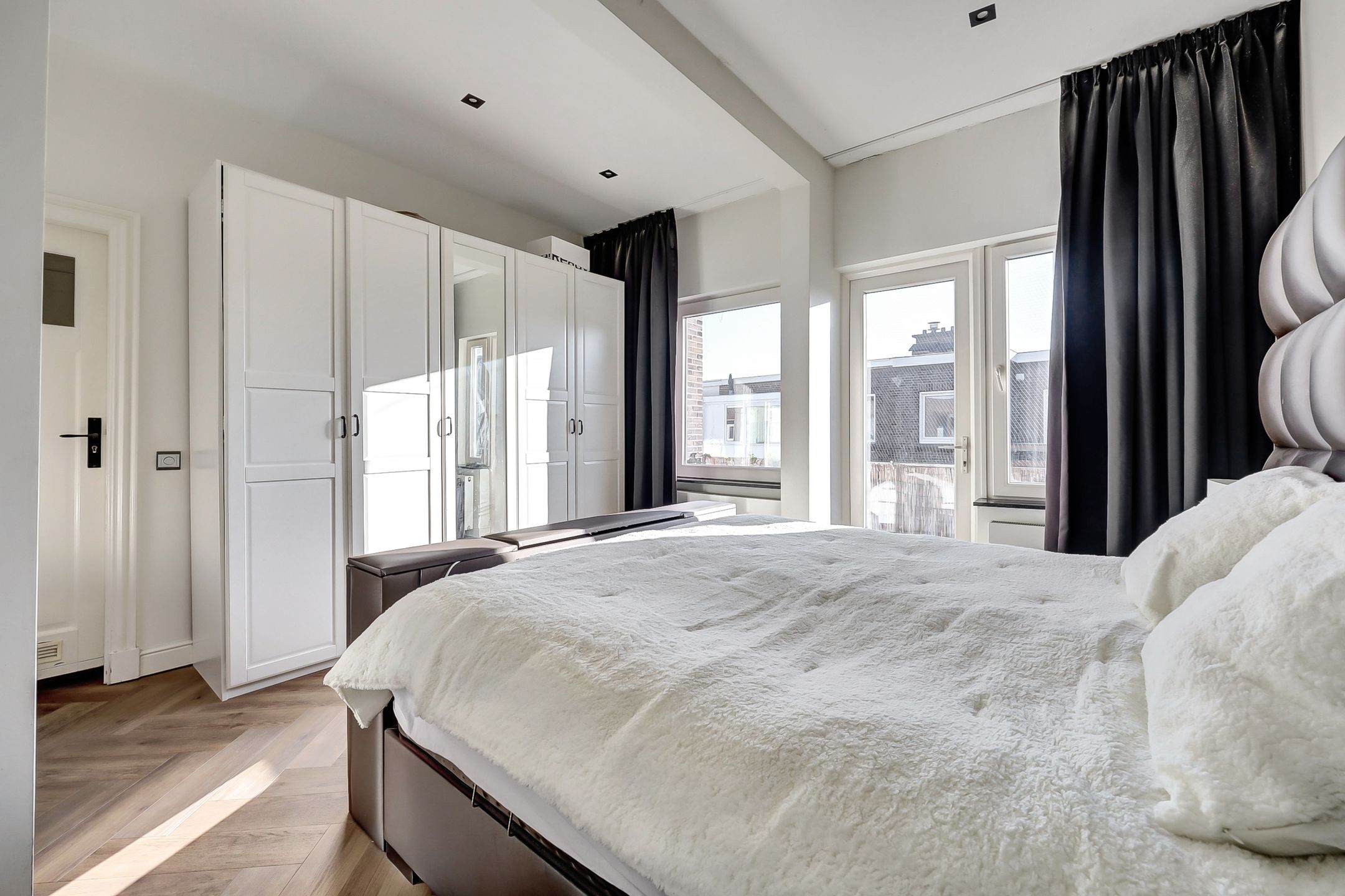 Photo 24 of Burgemeester van der Veldestraat 4