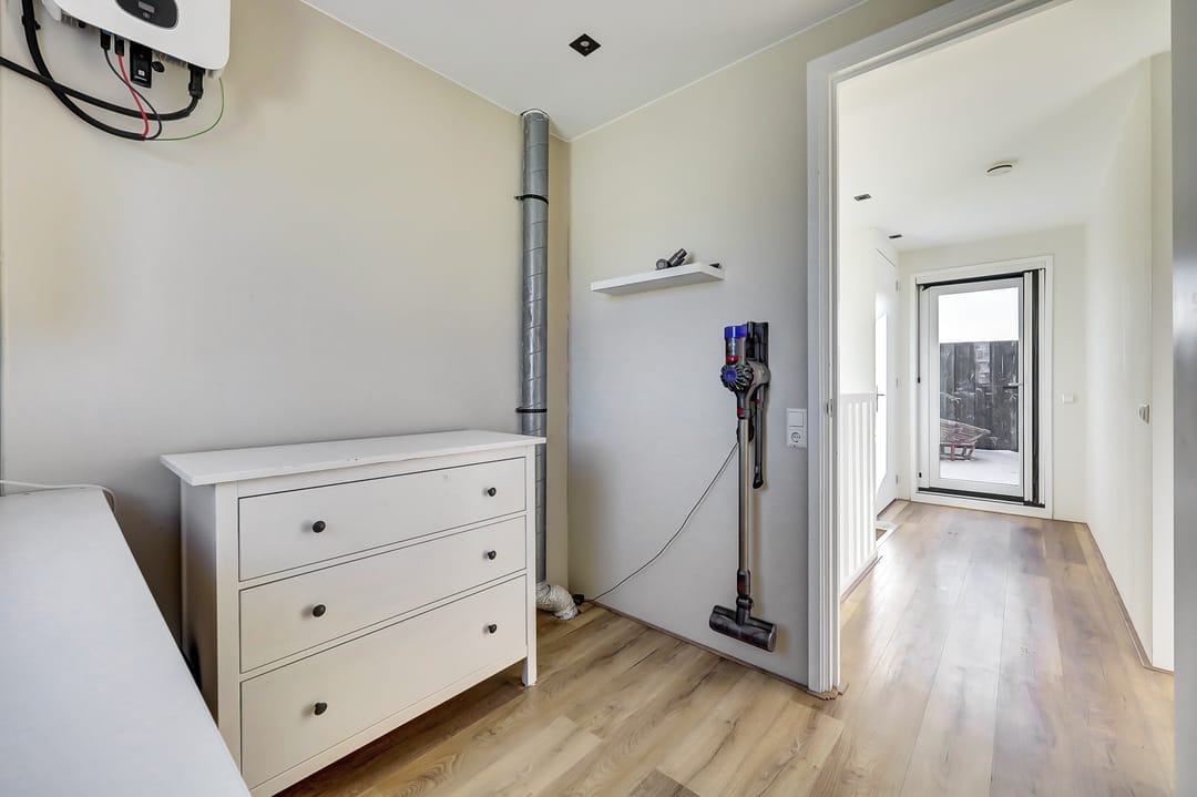 Photo 26 of Burgemeester van der Veldestraat 4