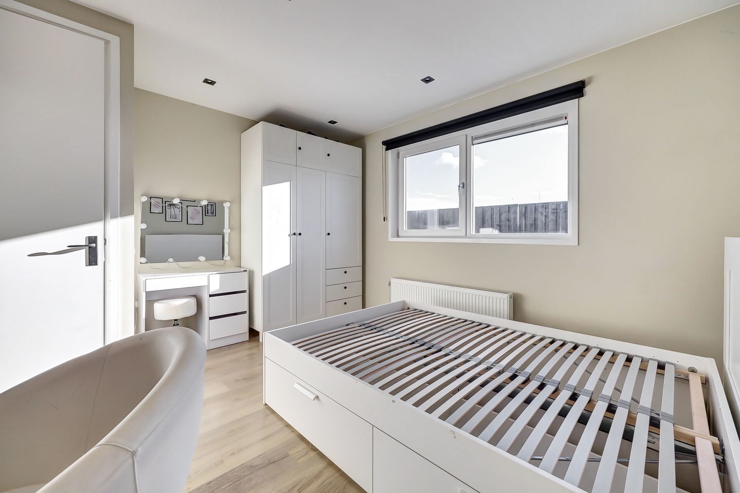 Photo 29 of Burgemeester van der Veldestraat 4