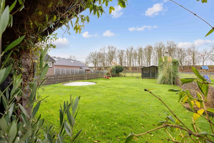 Foto 49 van Hoofdweg 211