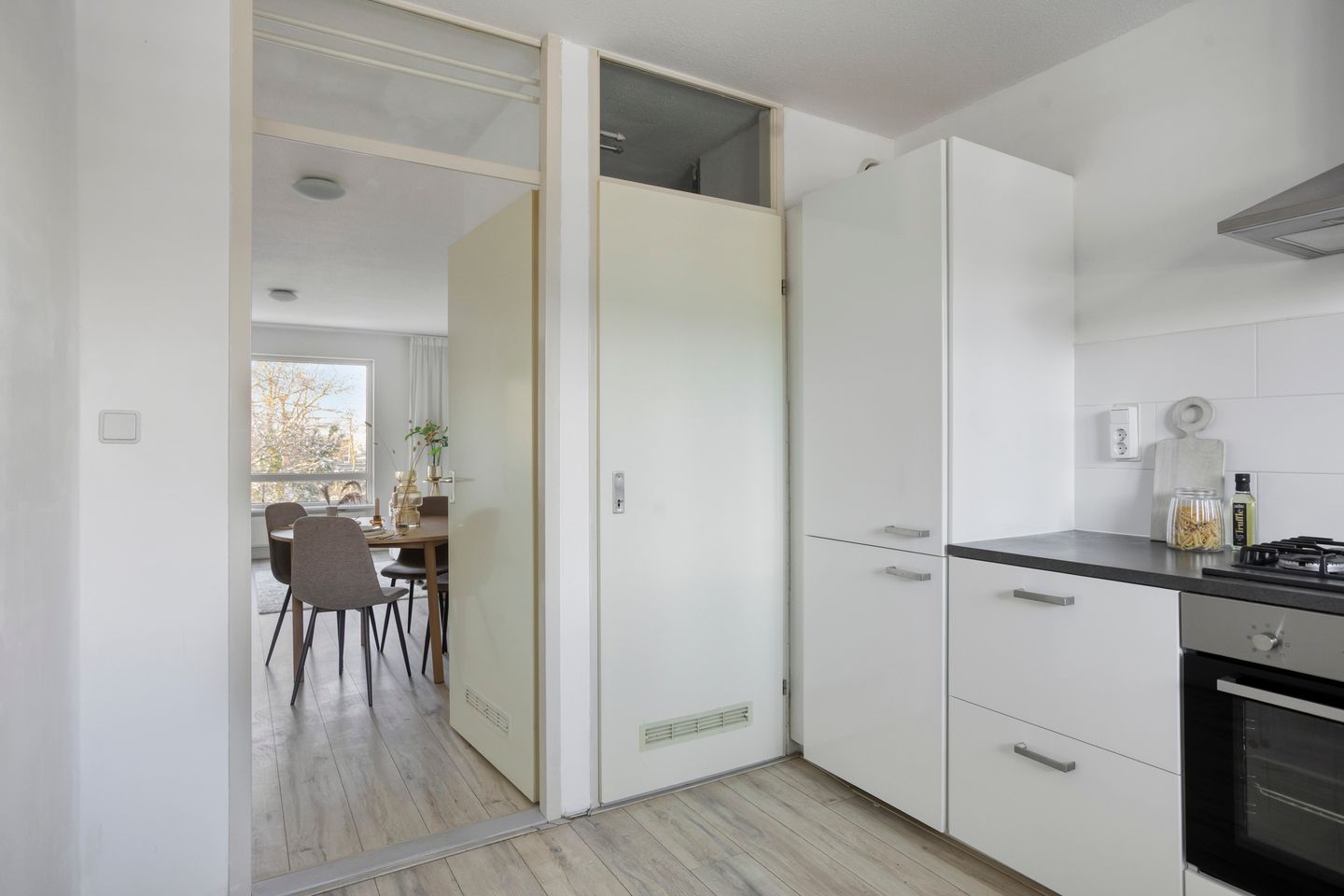 Photo 19 of Louis Davidsstraat 23