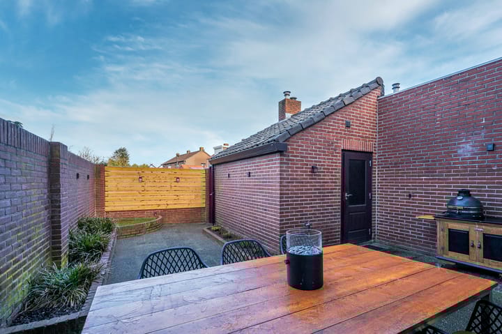 Foto 33 van Moutzhofweg 98