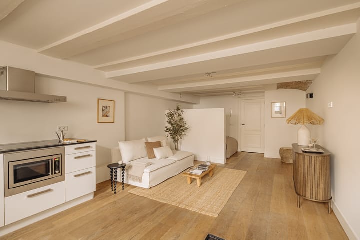 Photo 3 of Oudezijds Voorburgwal 43-C