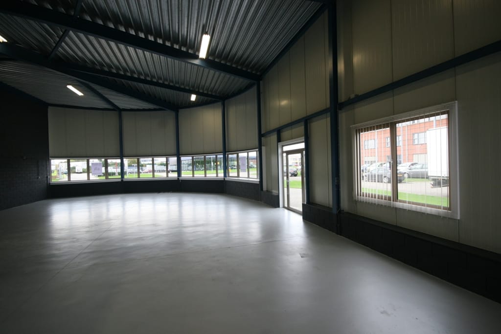 Bekijk foto 3 van Newtonweg 21