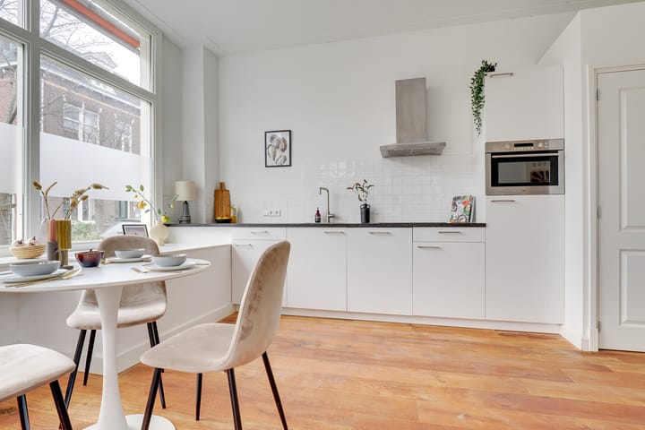 Photo 3 of Johannes Camphuysstraat 47