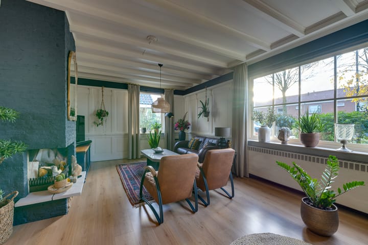 Photo 11 of van Goghstraat 17