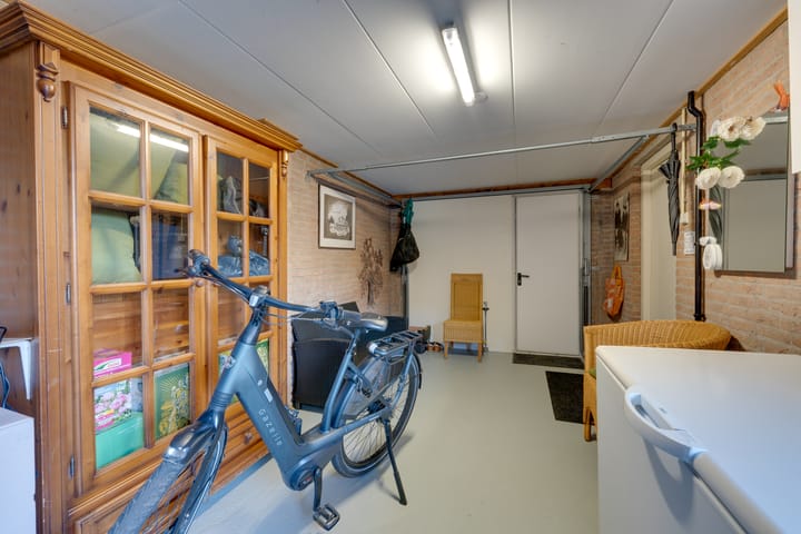 Photo 50 of van Goghstraat 17