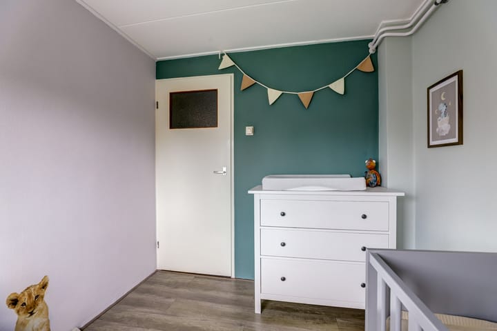 Photo 24 of Molefinne 25