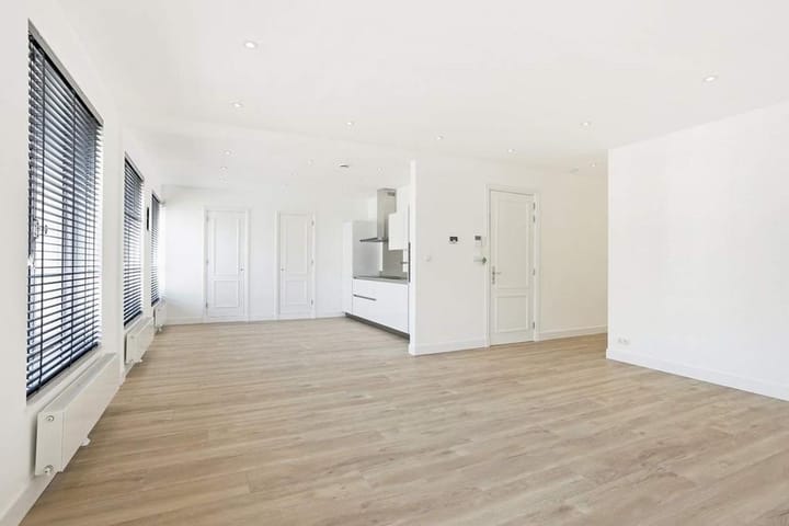 Photo 14 of Oranjestraat 13-A