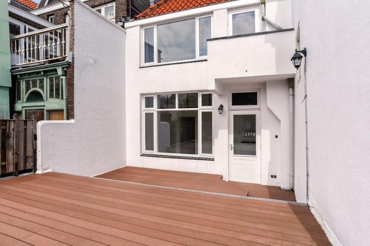 Photo 4 of Denneweg 128-A