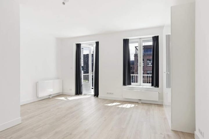 Photo 5 of Oranjestraat 13-A