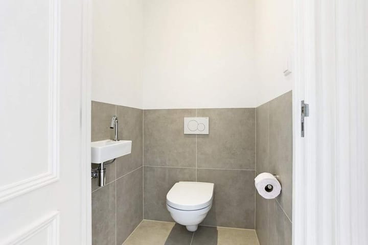 Photo 11 of Oranjestraat 13-A