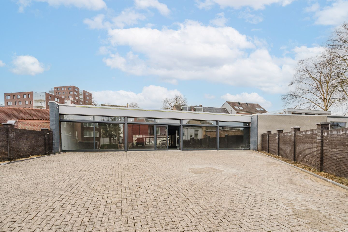 View photo 1 of Grasbroekerweg 9