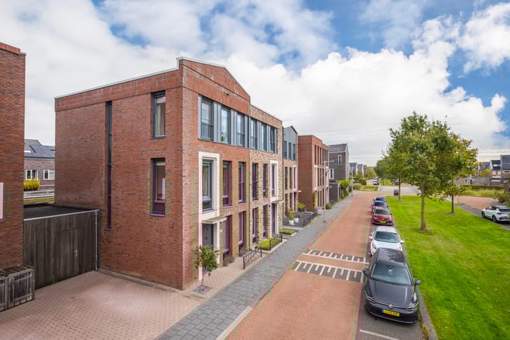 Foto 6 van Burgerwaard 63