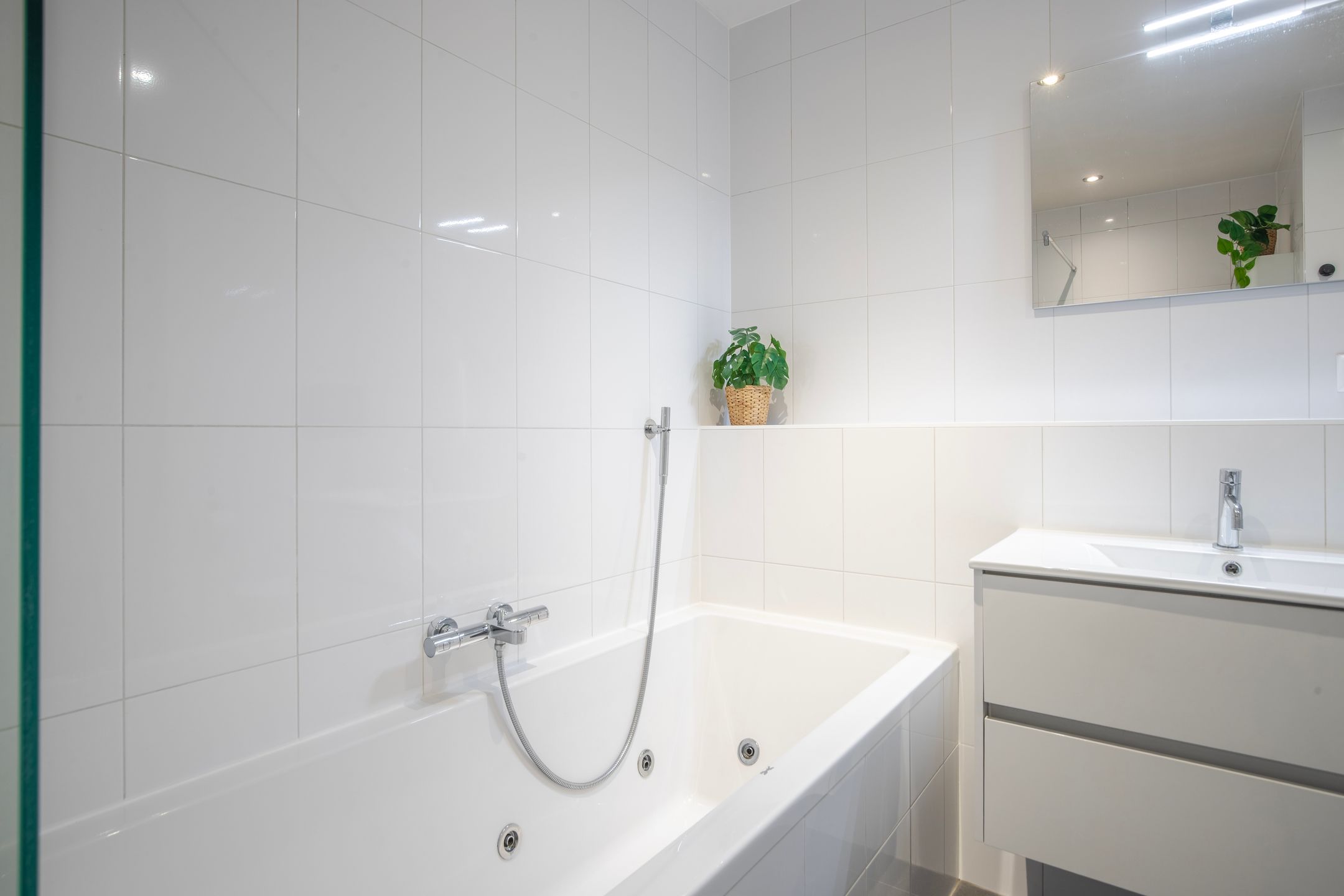 Photo 24 of Burgerwaard 63