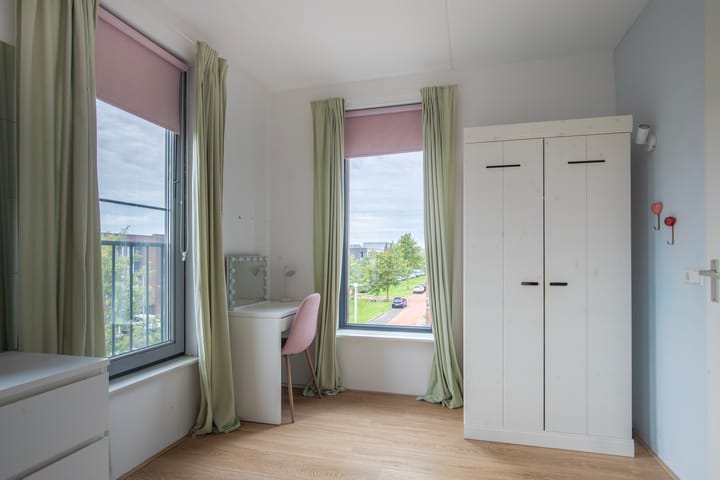 Foto 27 van Burgerwaard 63