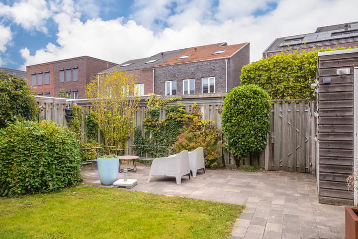 Foto 35 van Burgerwaard 63