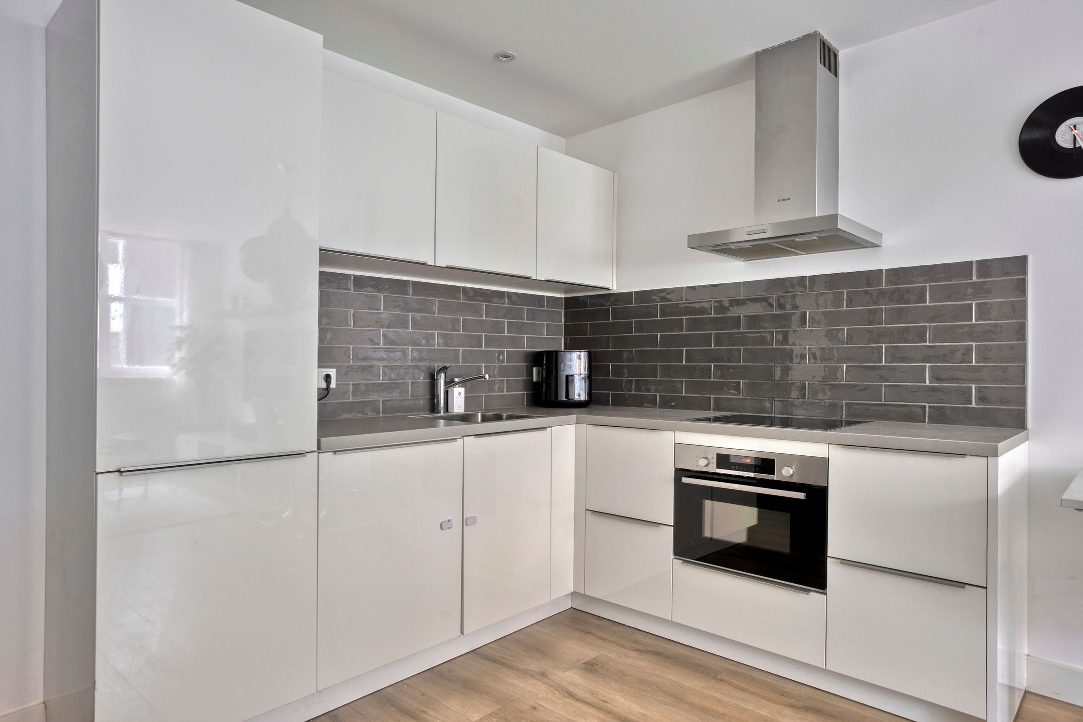 Photo 3 of Hogendijk 32-A