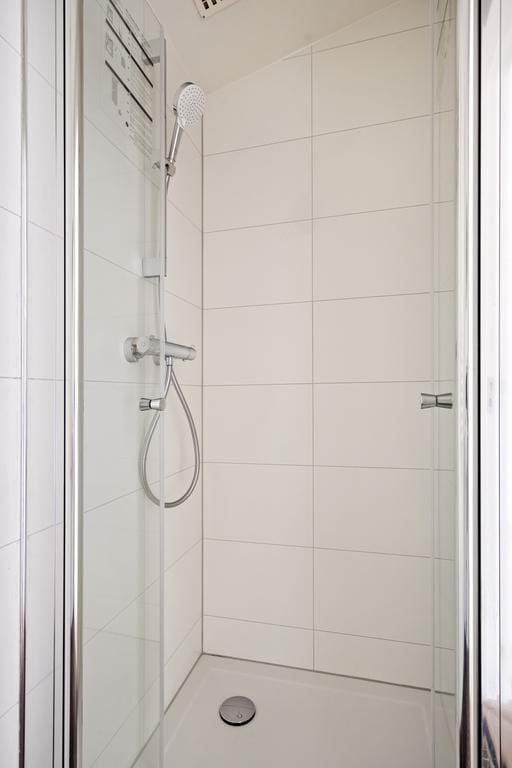 Foto 22 van Essenstraat 24-S