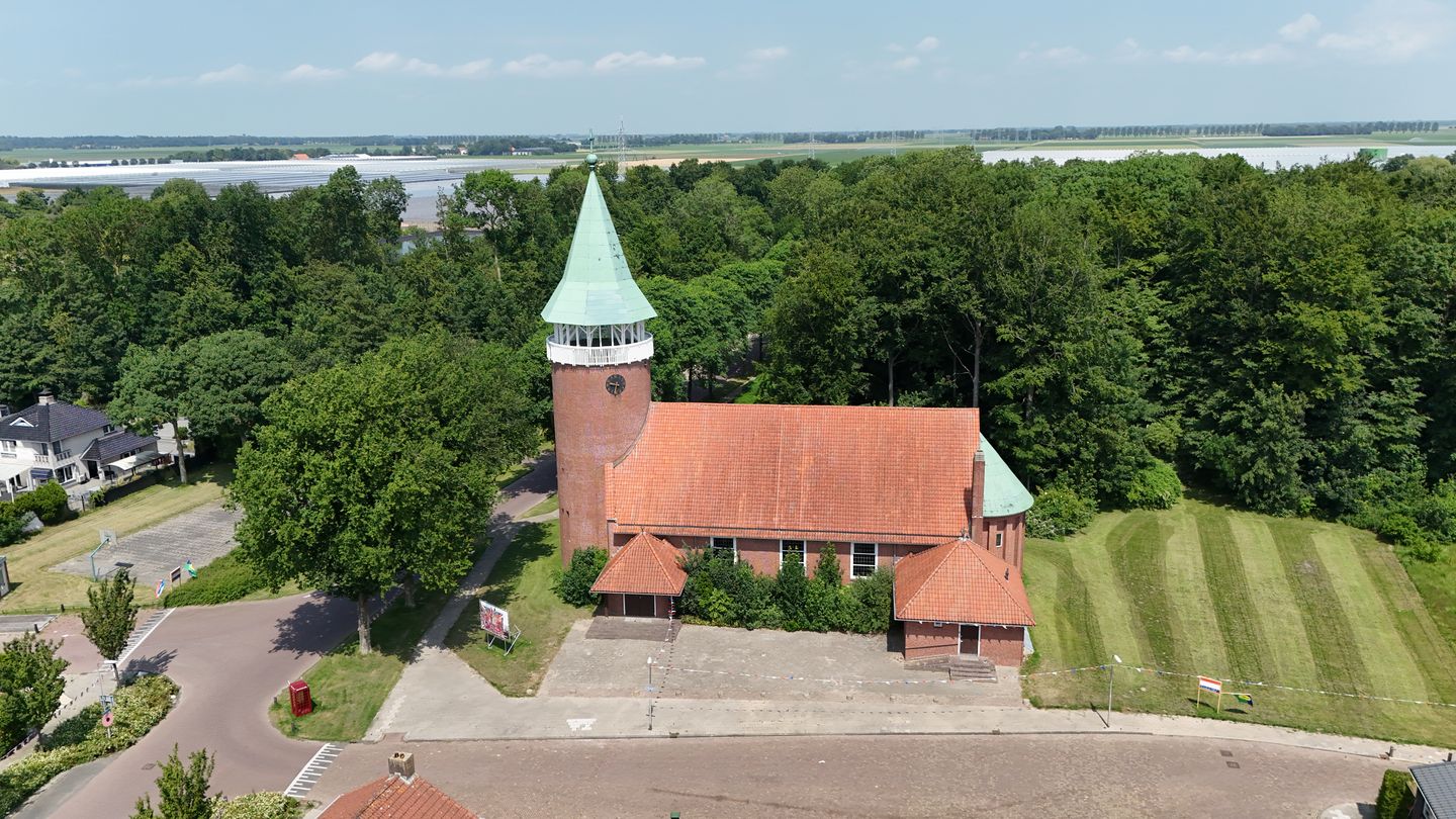 Foto 10 van Kerkstraat 1