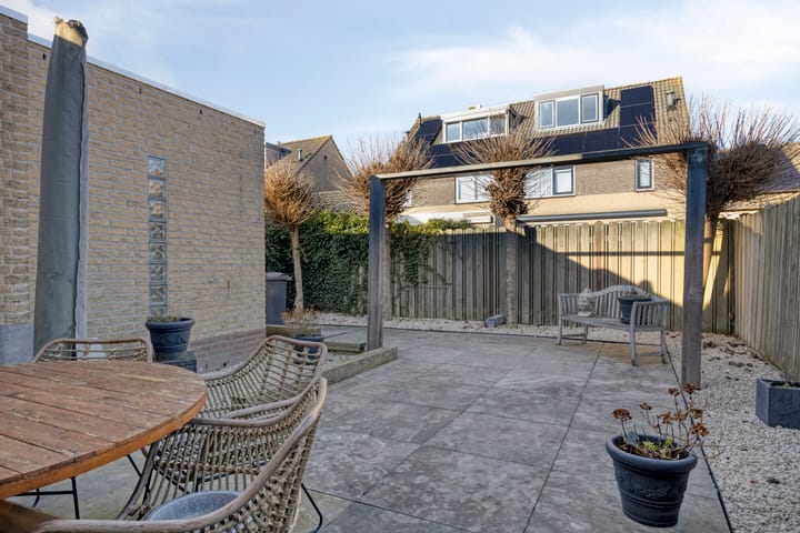 Foto 19 van Meester van Goerlestraat 6