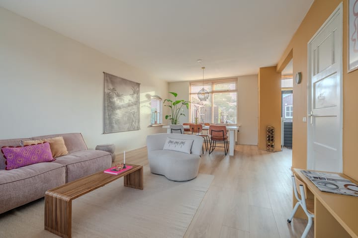 Foto 27 van Oosterstraat 49