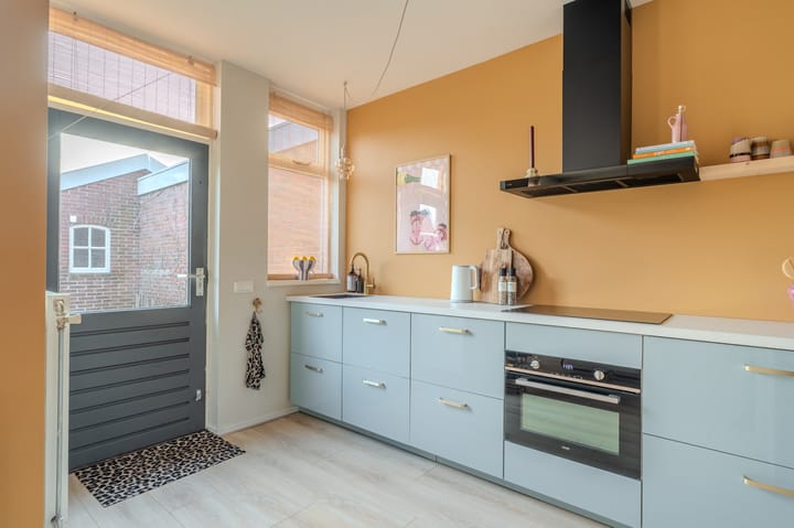 Foto 28 van Oosterstraat 49