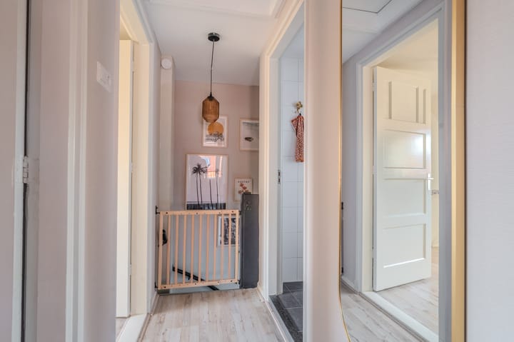 Foto 37 van Oosterstraat 49