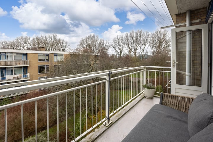 Foto 28 van Van der Haertstraat 35