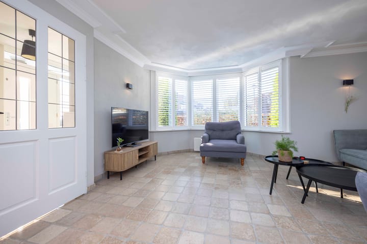 Foto 5 van Jeneverbes 4