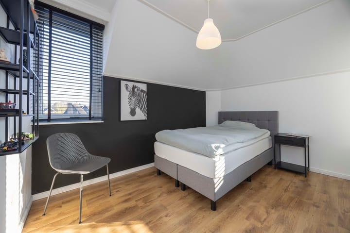 Foto 23 van Jeneverbes 4